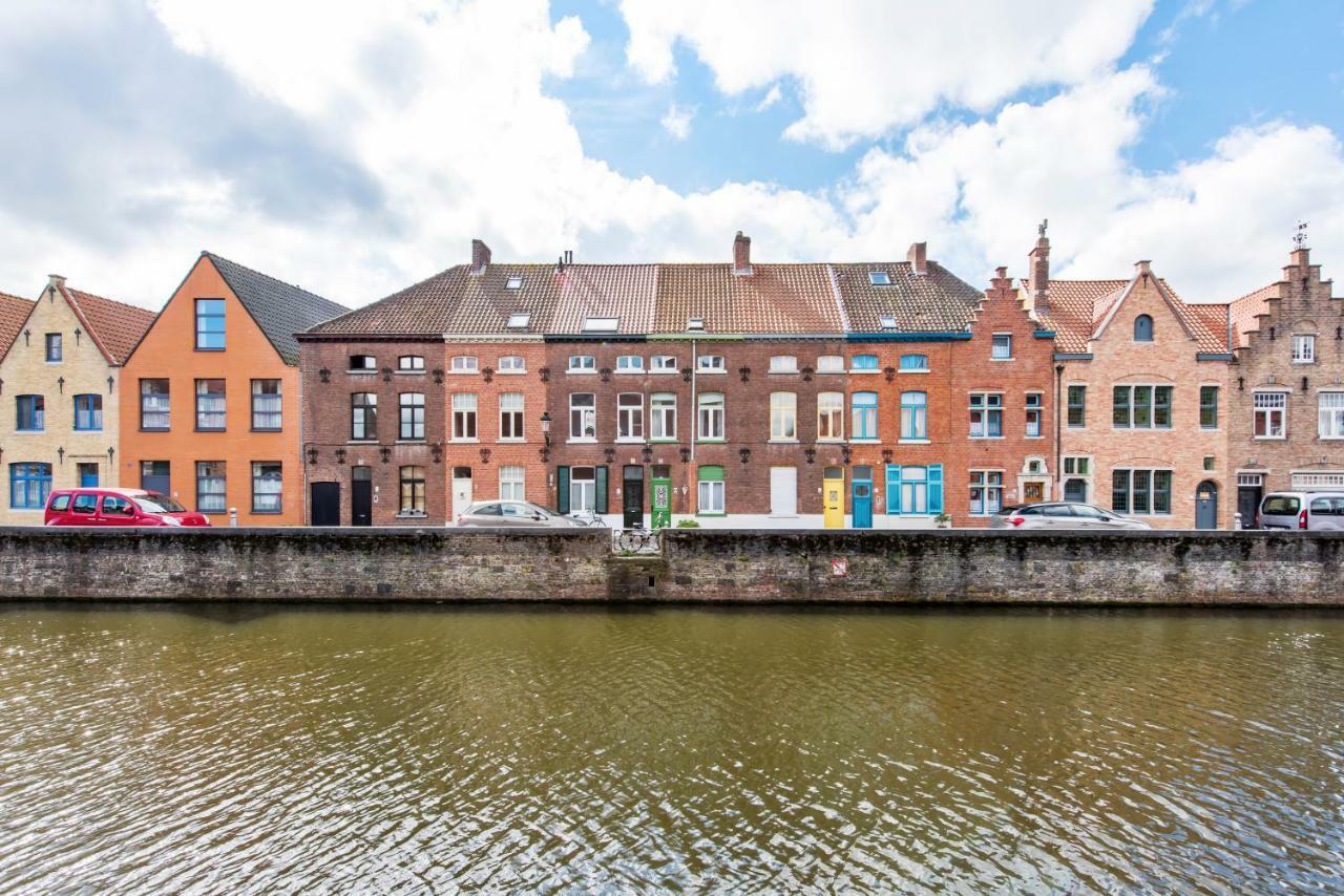 Charming Place Along The Canals In Brujas Exterior foto